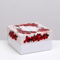 Коробка для торта "Цветы красные", 21,5 х 21,5 х 12 см