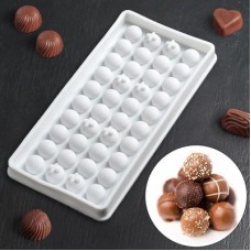 Силиконовая форма для льда и шоколада Шарики 40 ячеек